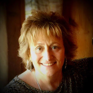 Meet your Posher, Sandi